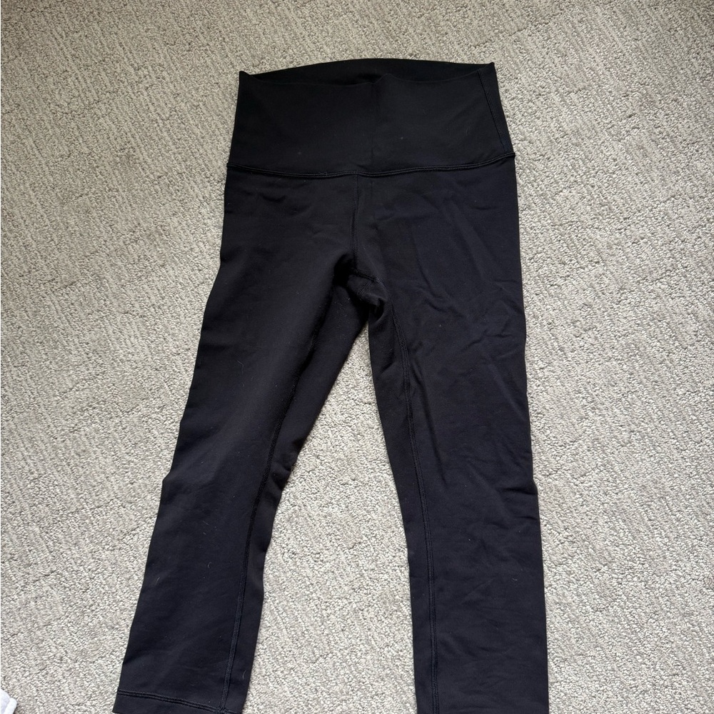Lululemon Wonder Under Cropped Leggings